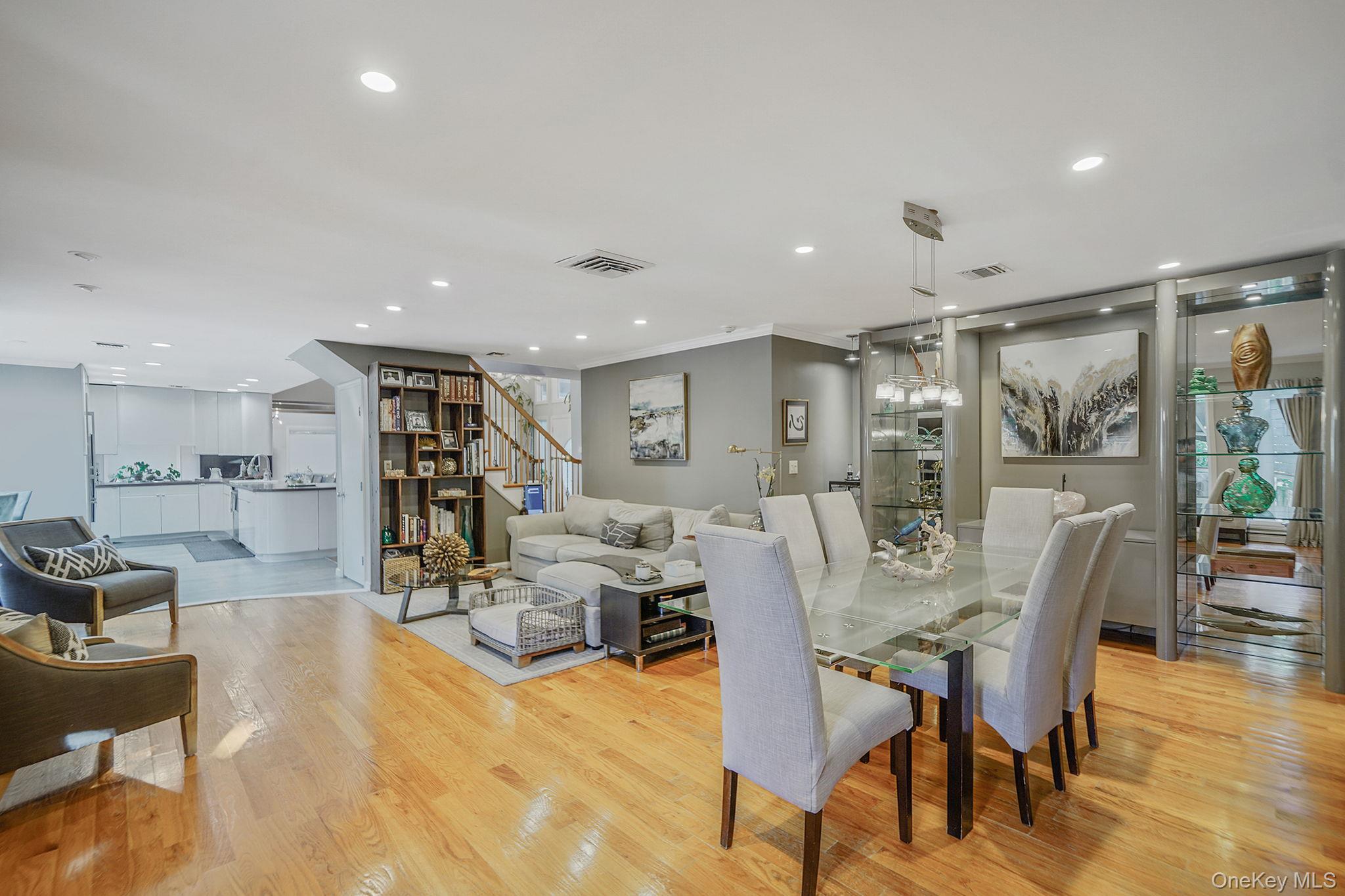 84 McCulloch Drive