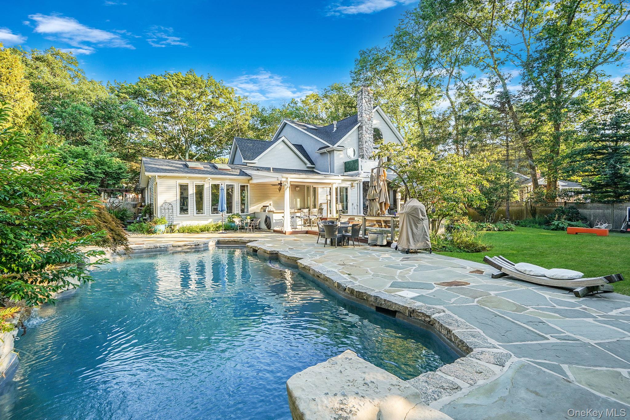 84 McCulloch Drive
