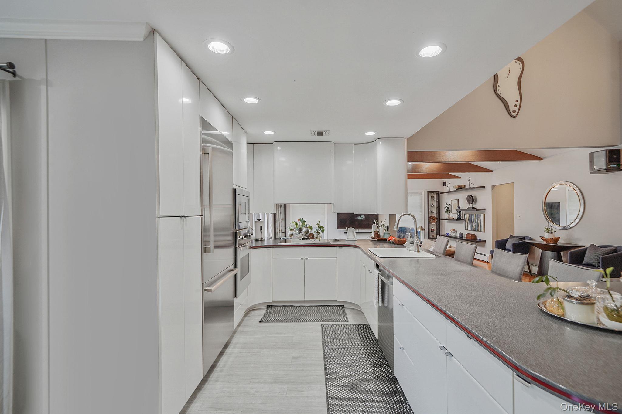 84 McCulloch Drive