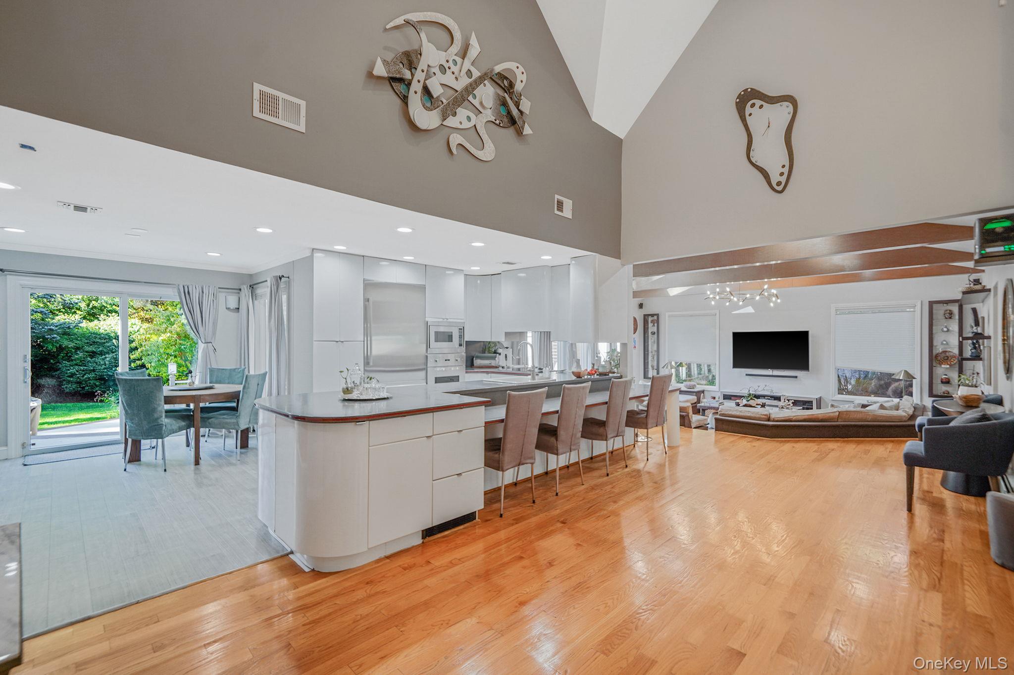 84 McCulloch Drive