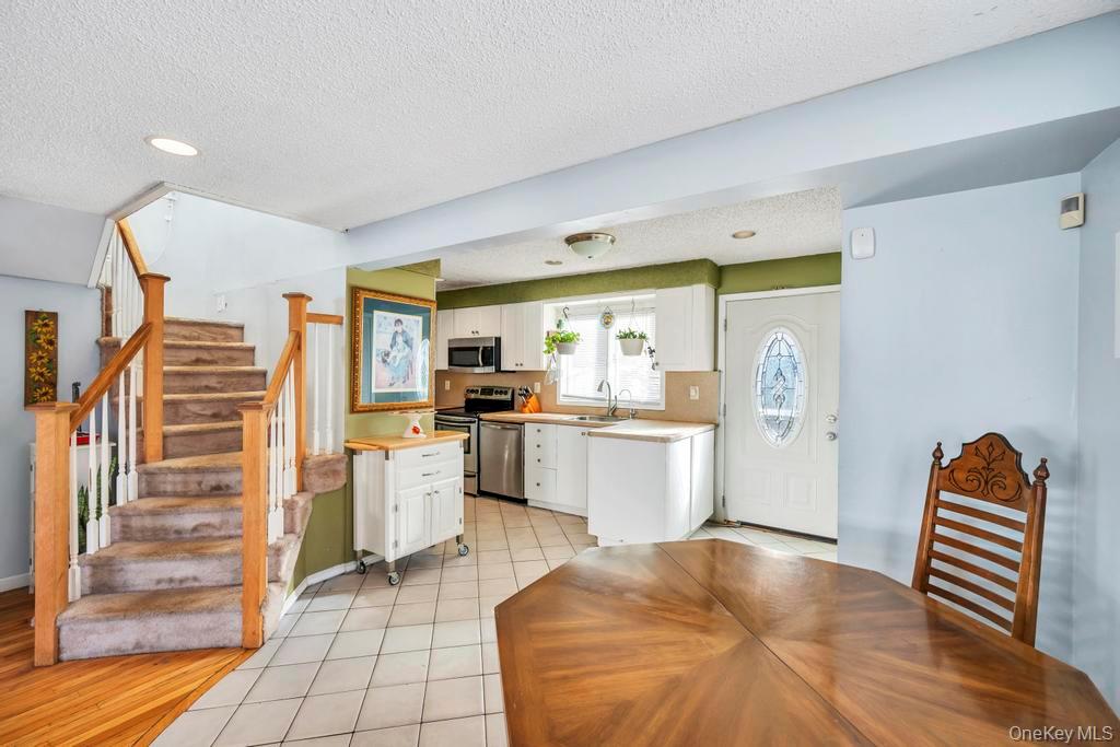 80 Parkway Boulevard