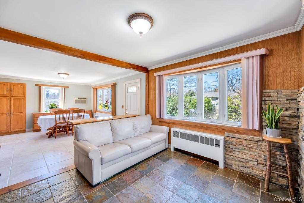 87 Tyler Avenue