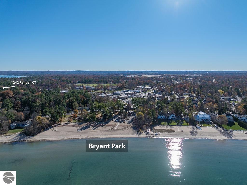 Aerial view of Bryant Park shoreline and nearby homes, with 1242 Randall Court marked inland.