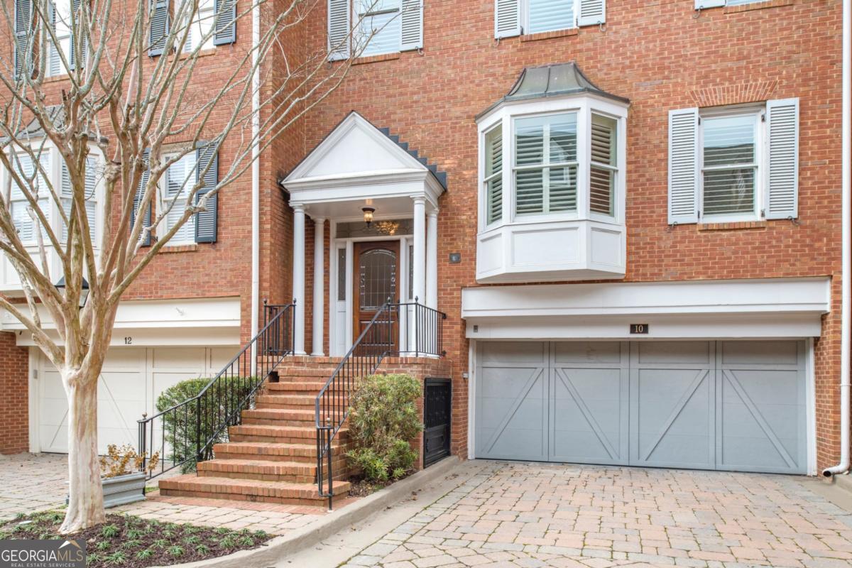 3685 Peachtree Road NE # 10