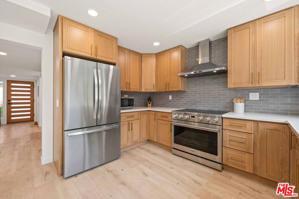 7016 Little Harbor Drive