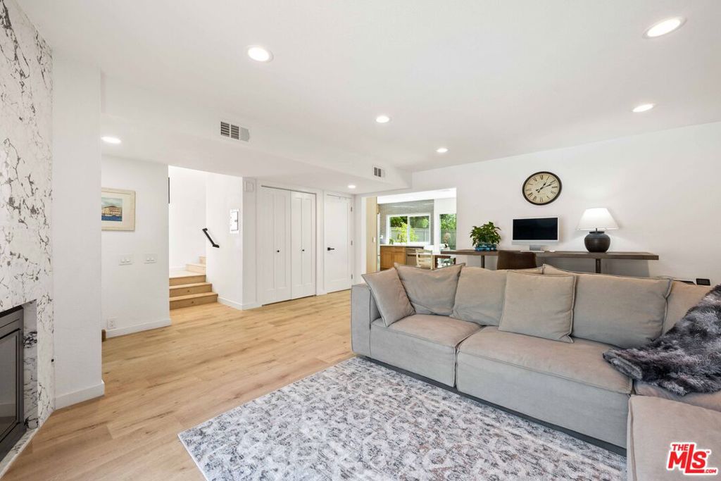 7016 Little Harbor Drive