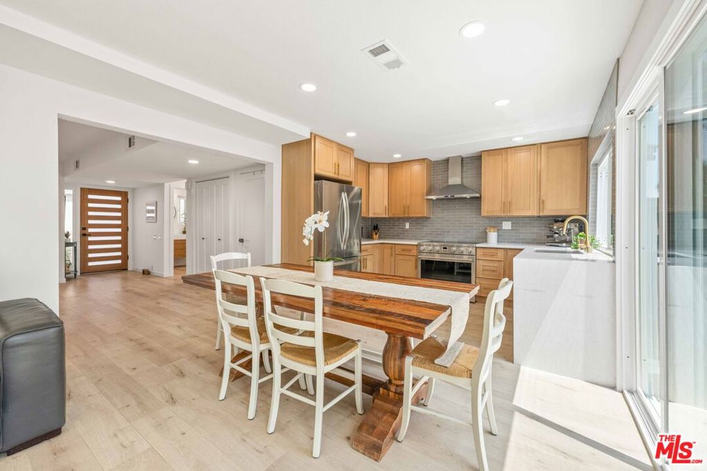 7016 Little Harbor Drive