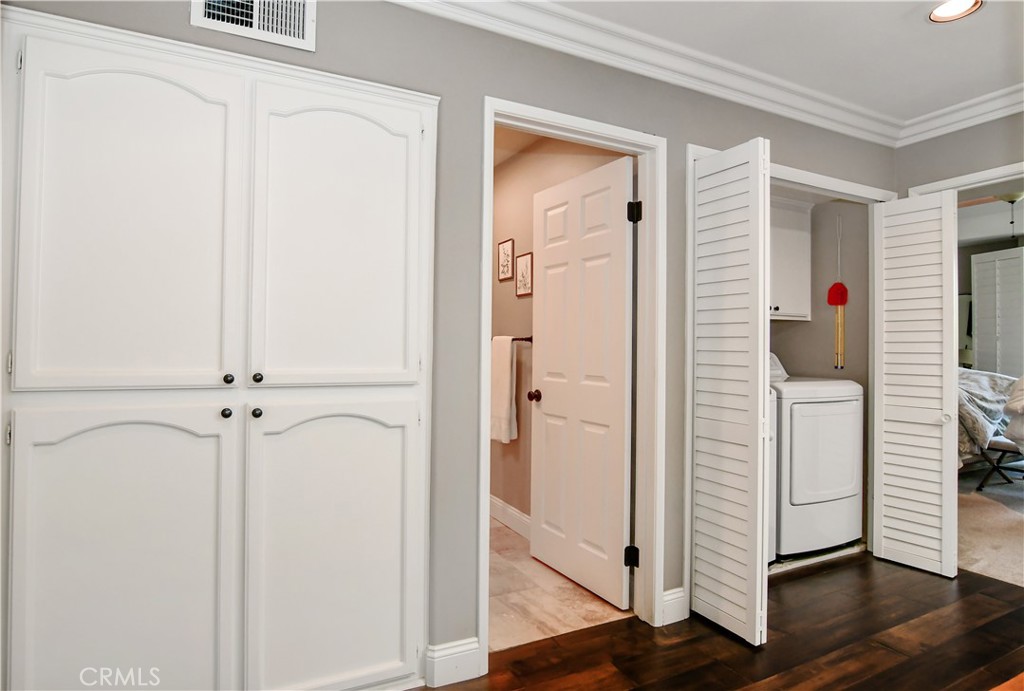 19456 Riverdale Lane