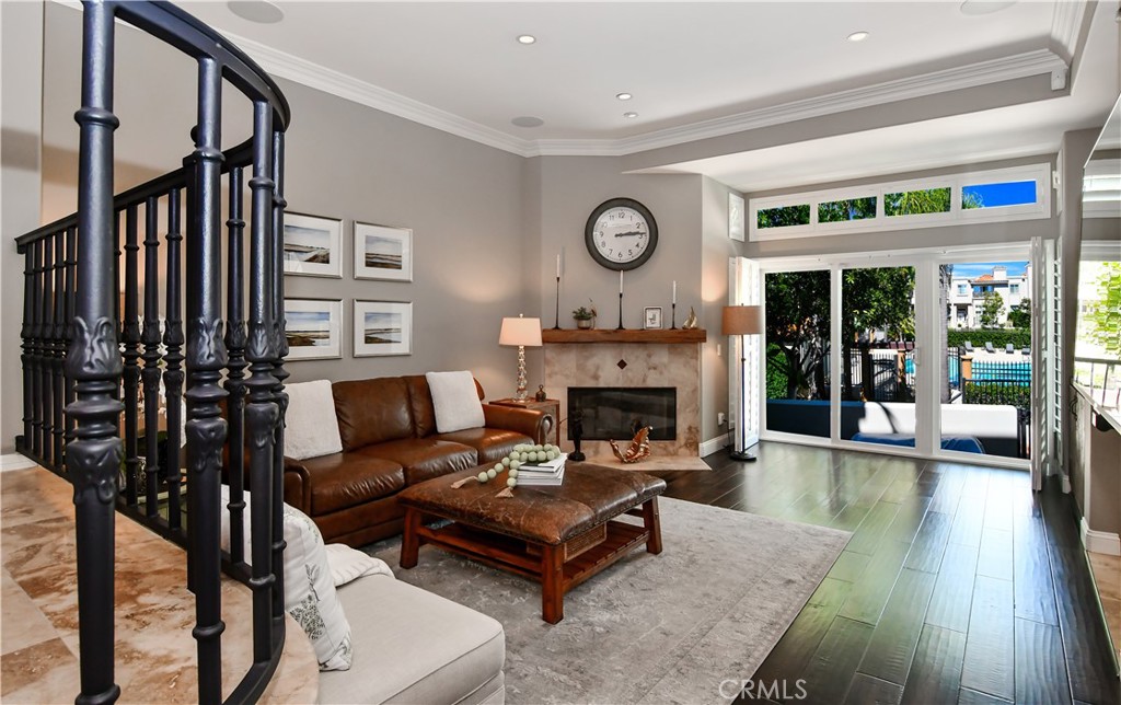 19456 Riverdale Lane