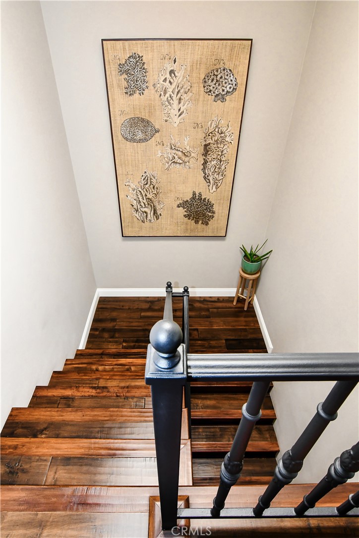 19456 Riverdale Lane