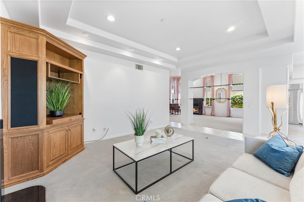 5419 E Suncrest Road