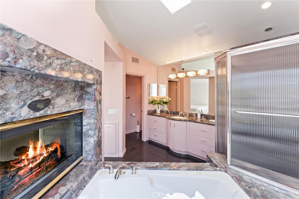 5419 E Suncrest Road