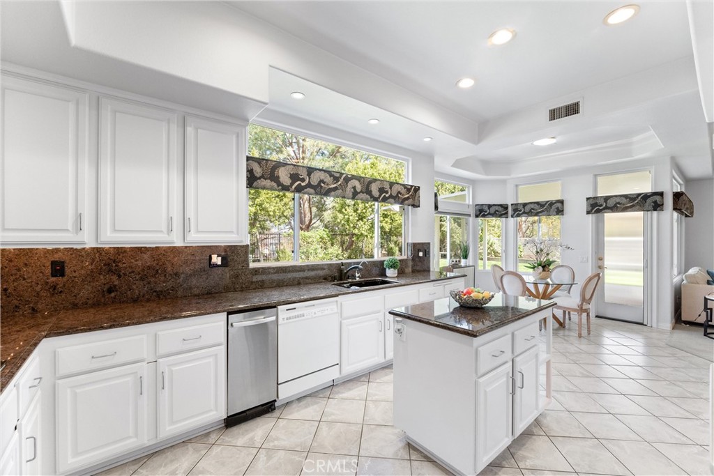 5419 E Suncrest Road