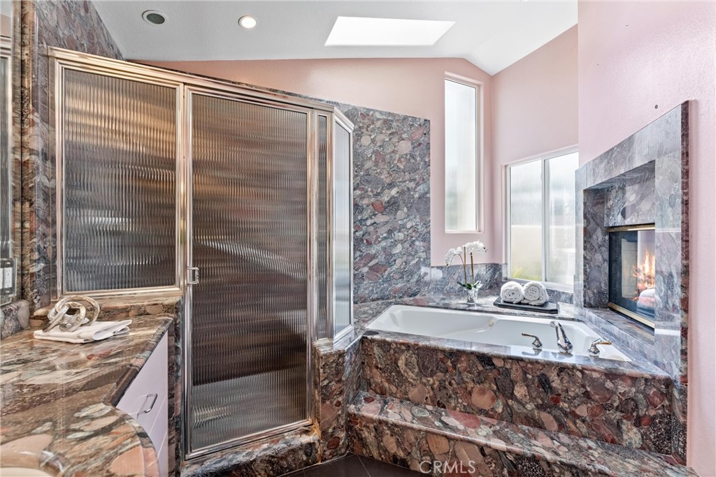 5419 E Suncrest Road