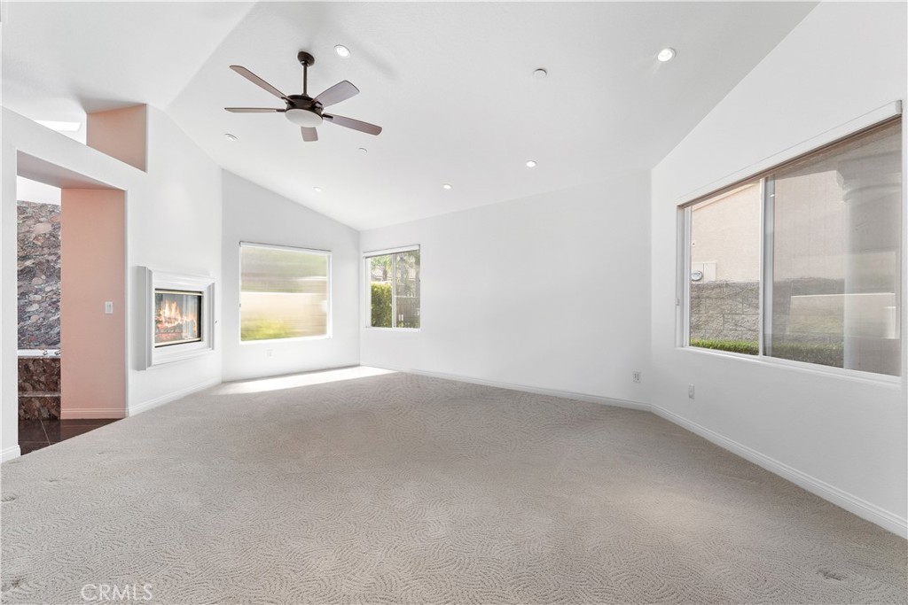 5419 E Suncrest Road