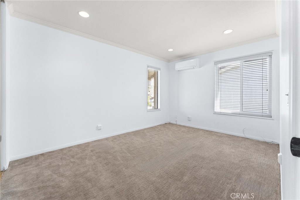 18131 Lakepoint Lane