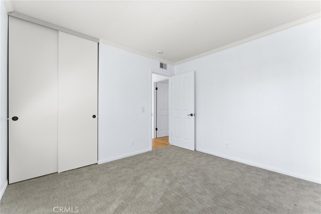 18131 Lakepoint Lane