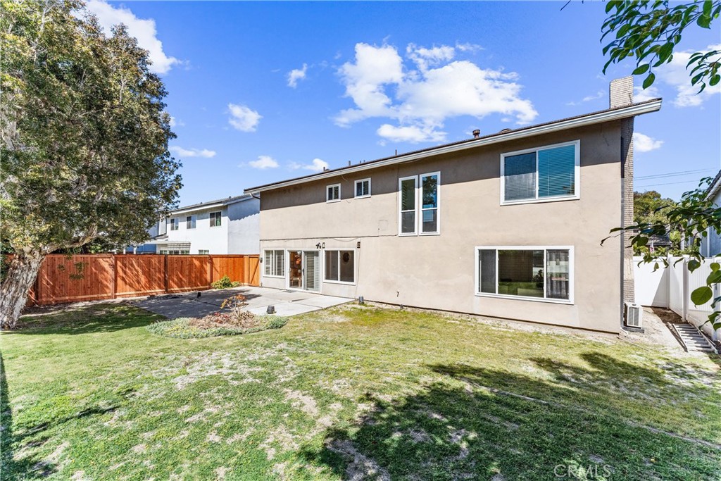 18131 Lakepoint Lane