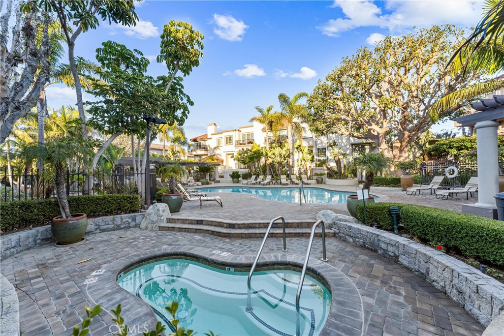 19398 Peachtree Lane