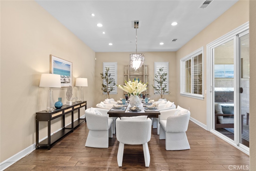 17472 Oakbluffs Lane