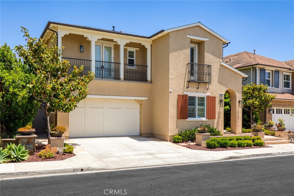 17472 Oakbluffs Lane