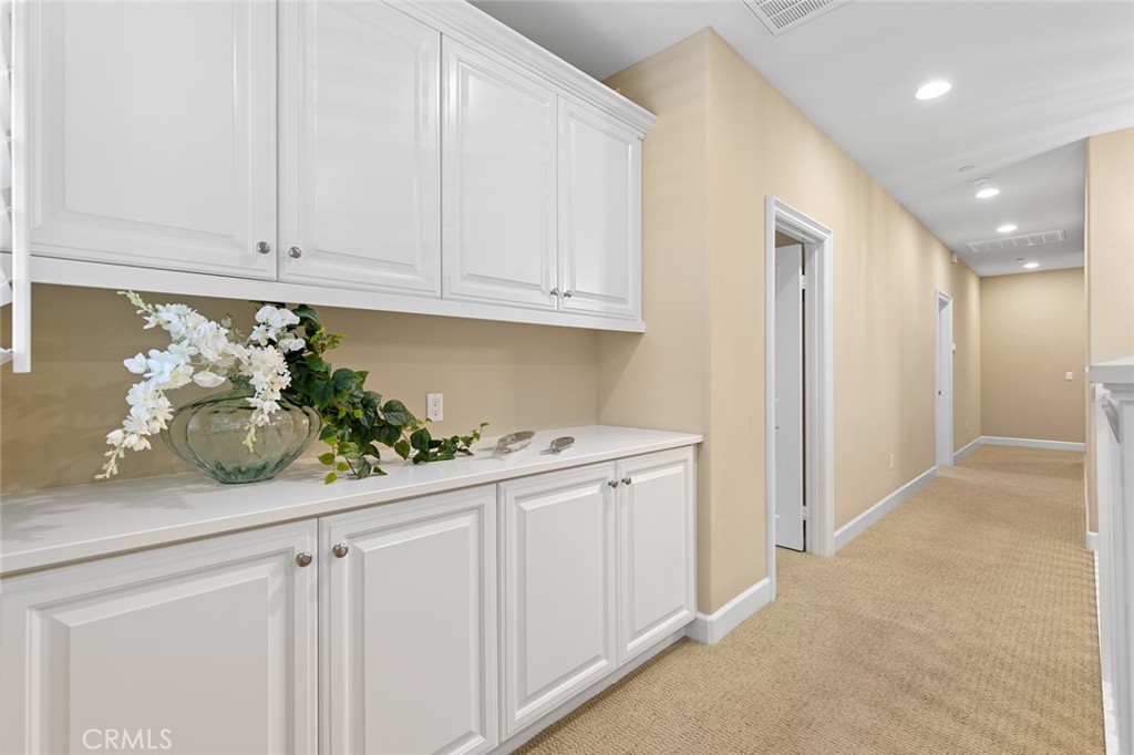 17472 Oakbluffs Lane