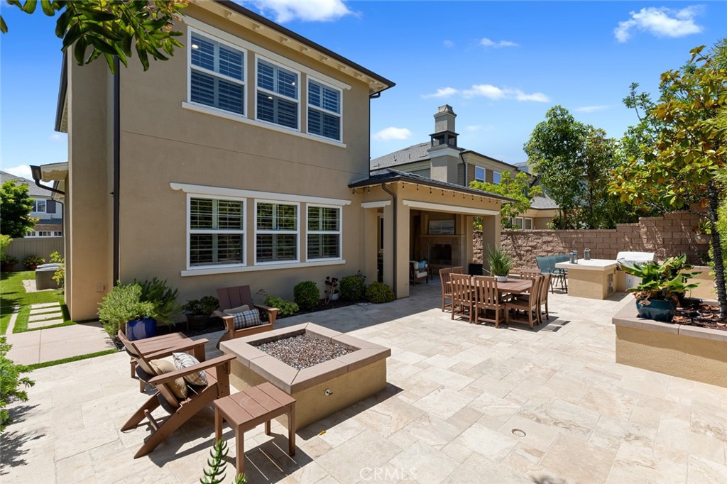 17472 Oakbluffs Lane