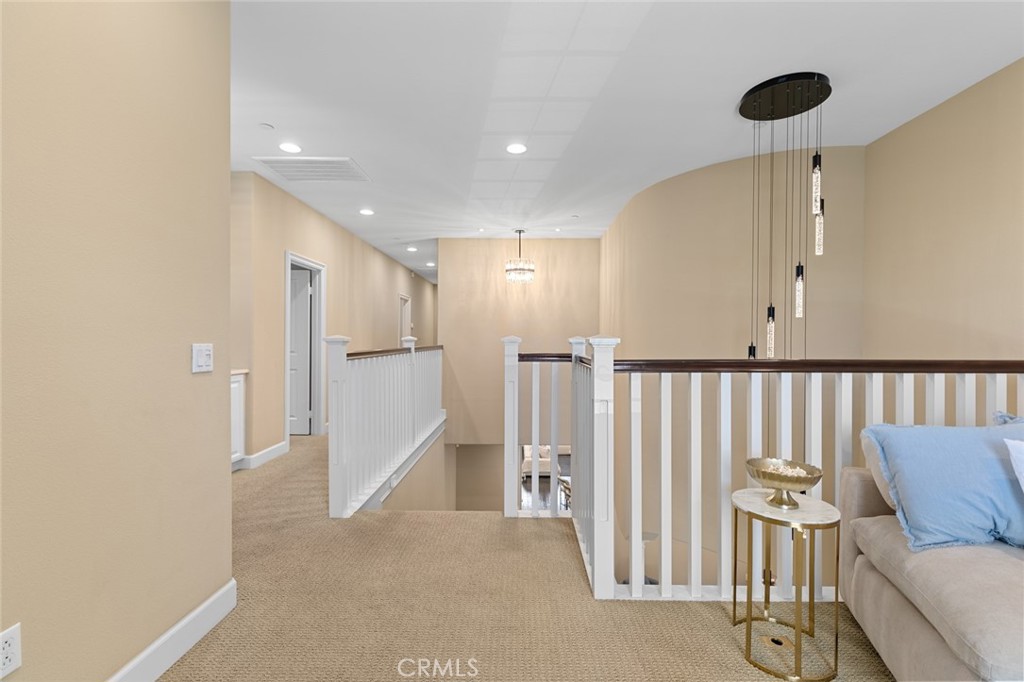 17472 Oakbluffs Lane