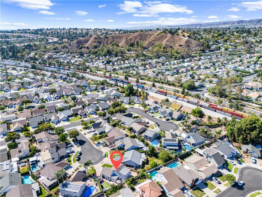 7880 E Samantha Circle