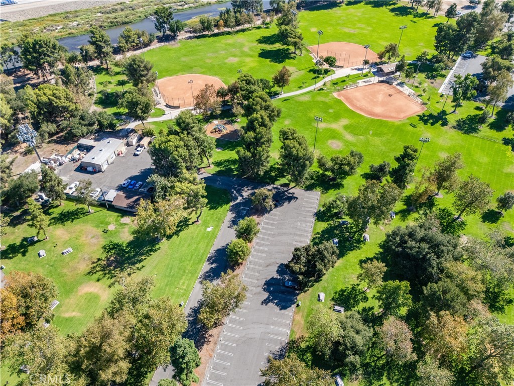 7880 E Samantha Circle