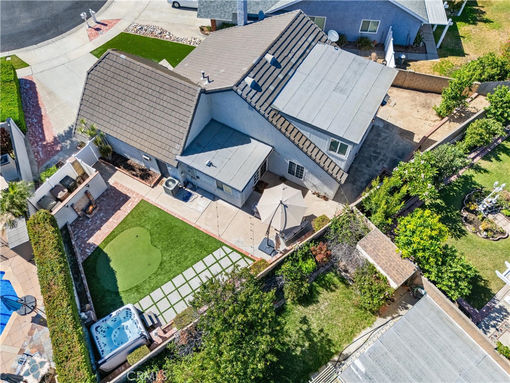 7880 E Samantha Circle