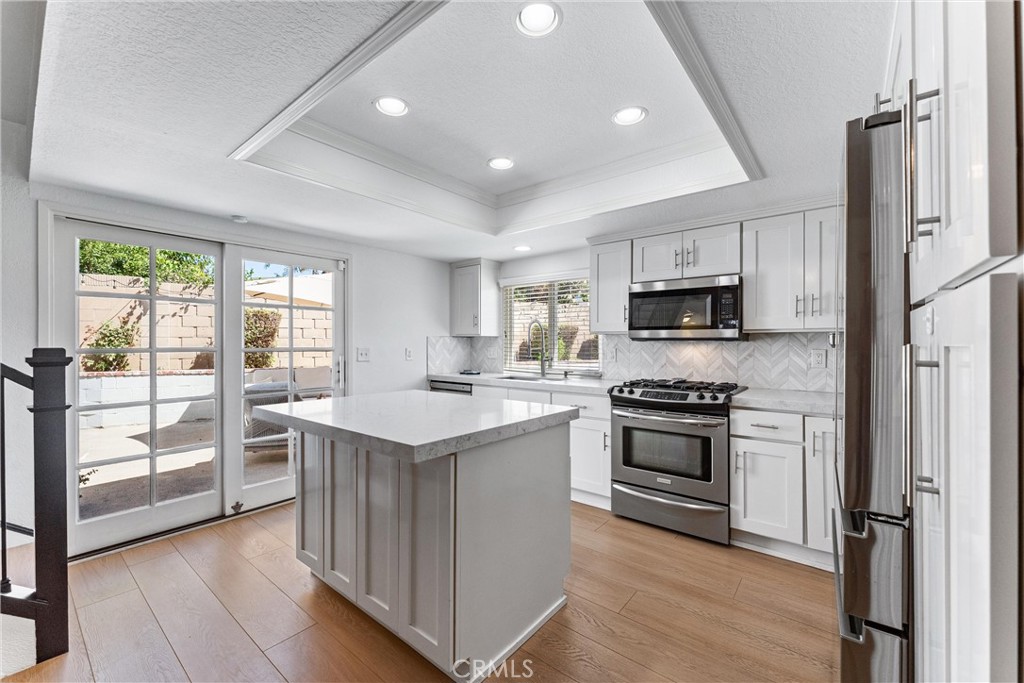 7880 E Samantha Circle