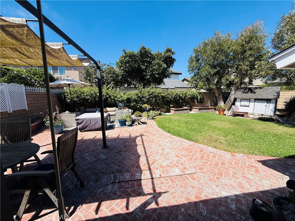 18071 Westlake Circle