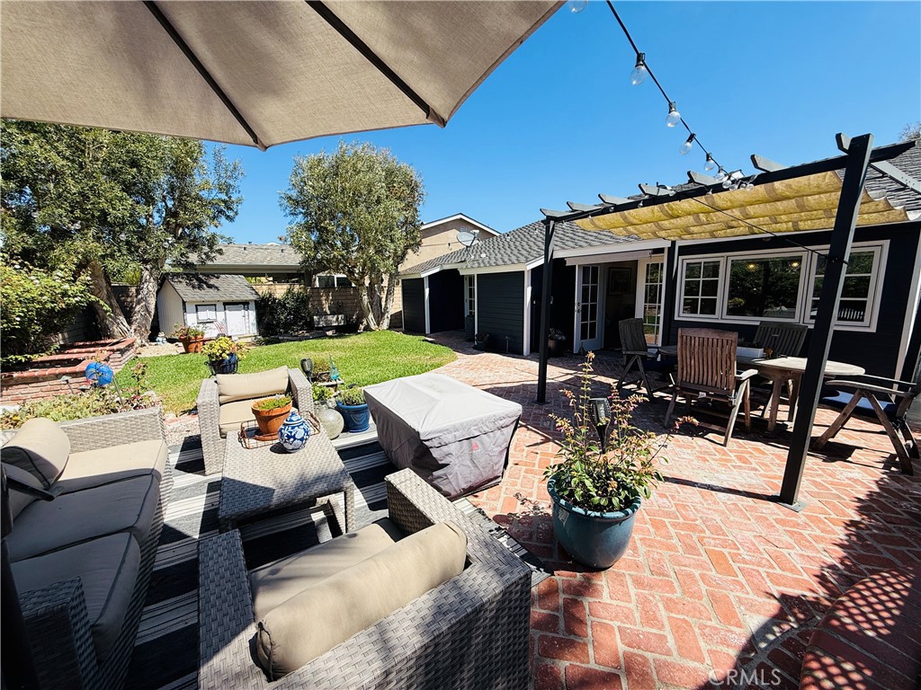 18071 Westlake Circle