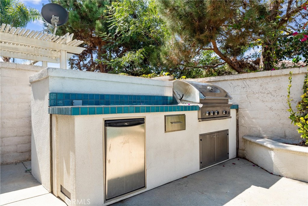 18765 Stratton Lane