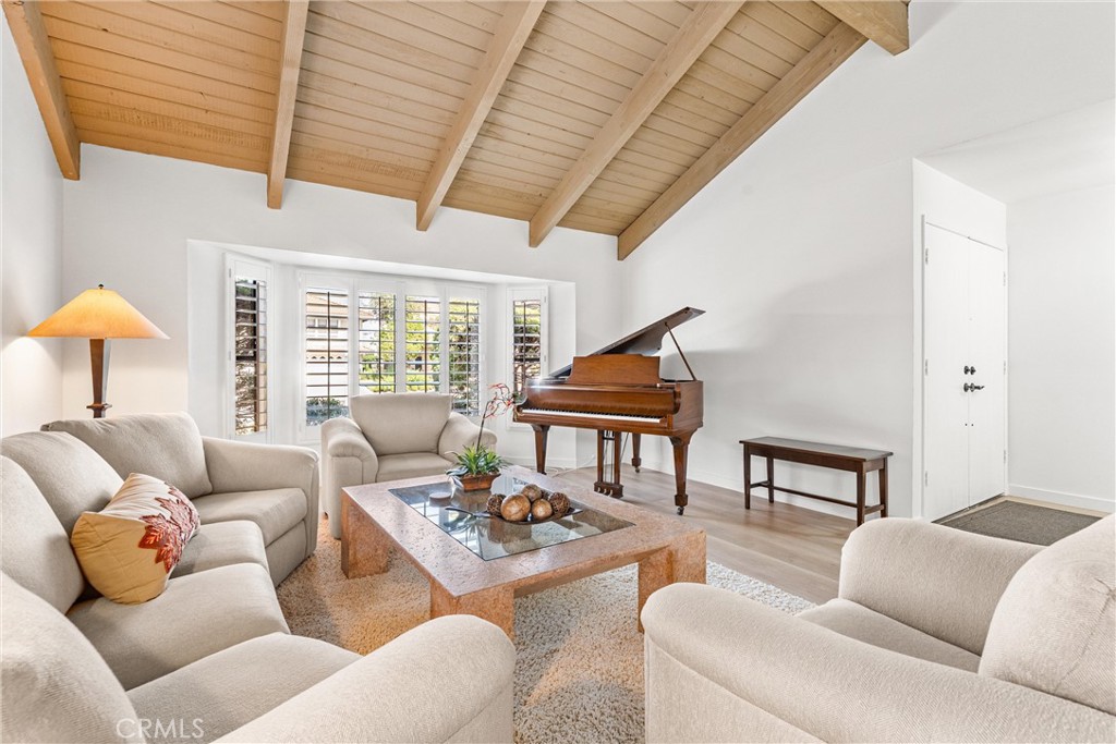 346 S Silverbrook Drive