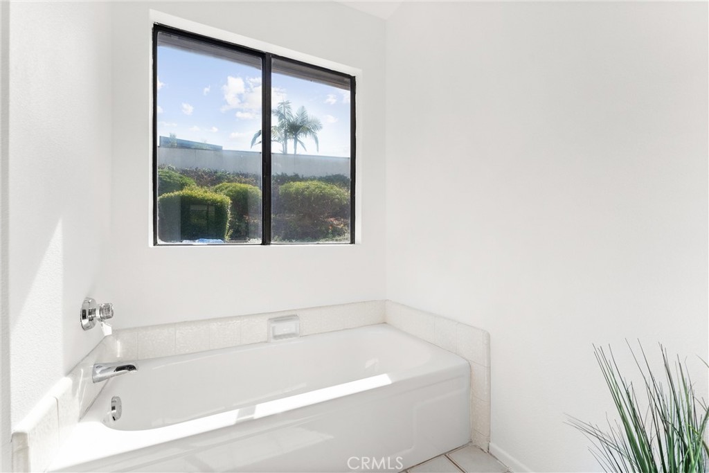 346 S Silverbrook Drive