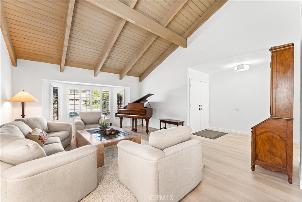 346 S Silverbrook Drive