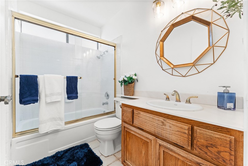 346 S Silverbrook Drive