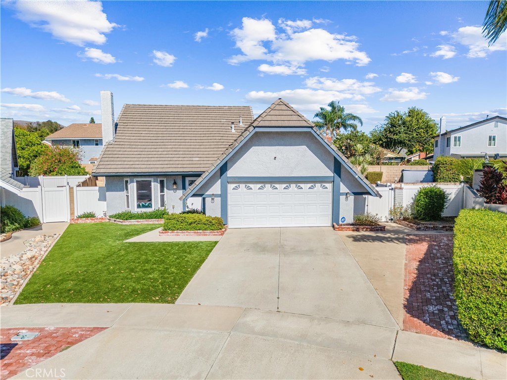 7880 E Samantha Circle