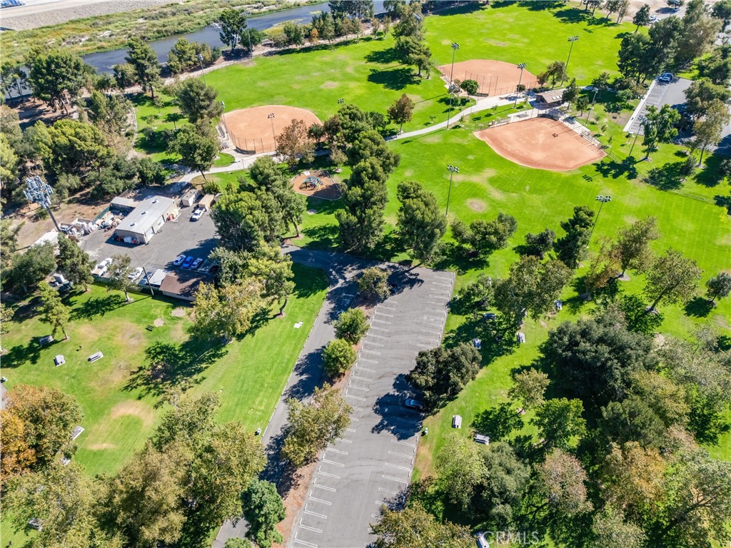 7880 E Samantha Circle