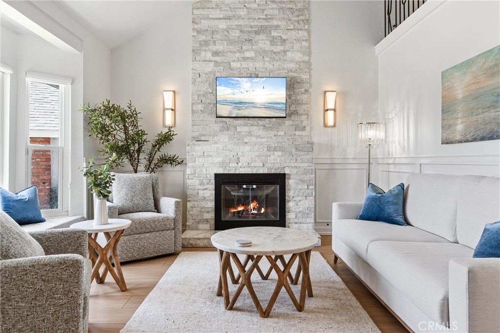 7880 E Samantha Circle