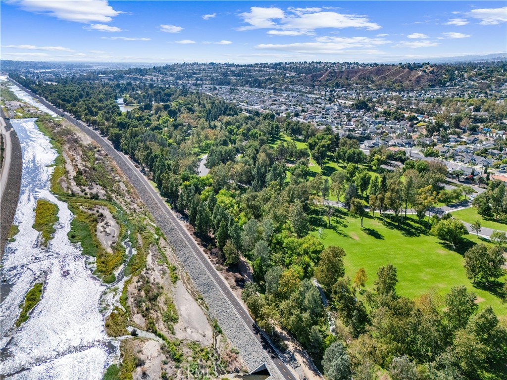 7880 E Samantha Circle