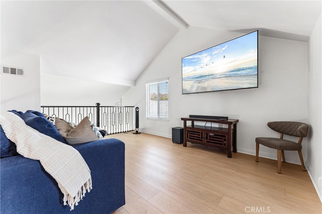 7880 E Samantha Circle