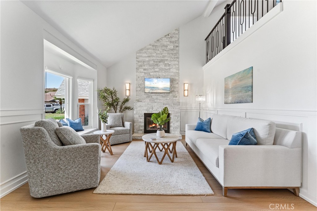 7880 E Samantha Circle