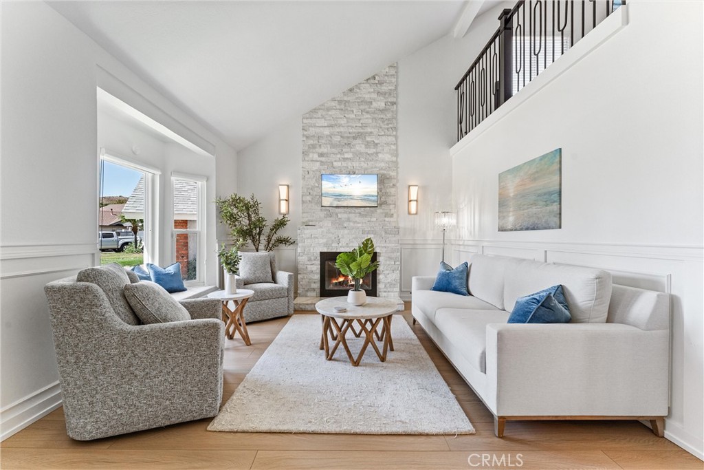 7880 E Samantha Circle