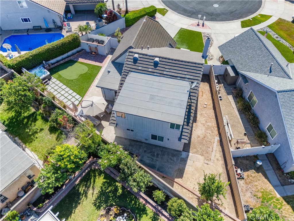 7880 E Samantha Circle