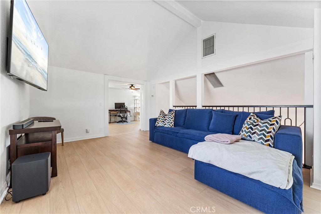 7880 E Samantha Circle