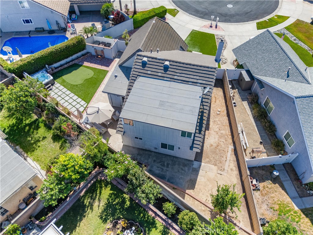 7880 E Samantha Circle