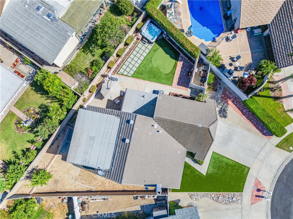 7880 E Samantha Circle